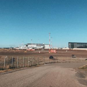 国产高三清纯女学生让
