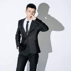 国产高三清纯女学生让
